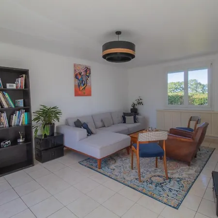 Maison Familiale La Moutonniere Tatil Evi Prinquiau