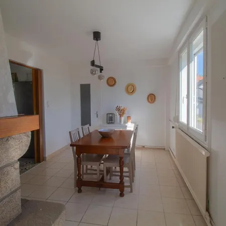 Maison Familiale La Moutonniere * Prinquiau