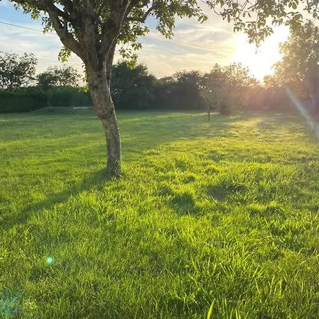 펜션 Maison Familiale La Moutonniere Prinquiau